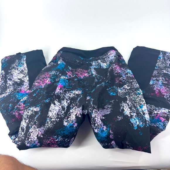 Spyder Echo Gtx GoreTex Black and Pink Ski Pants with Artistic Design - Picture 5 of 11